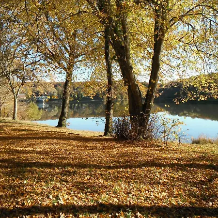 Maison De L'etang Lejlighed *