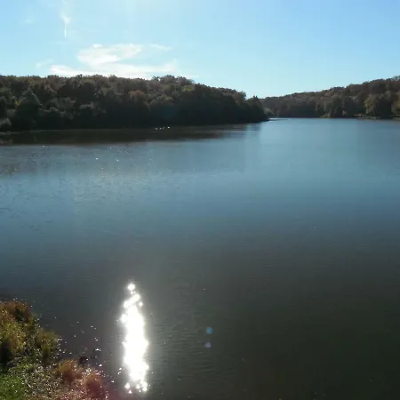 Maison De L'etang Lejlighed *