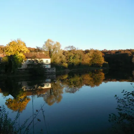 Maison De L'etang Lejlighed Troncais