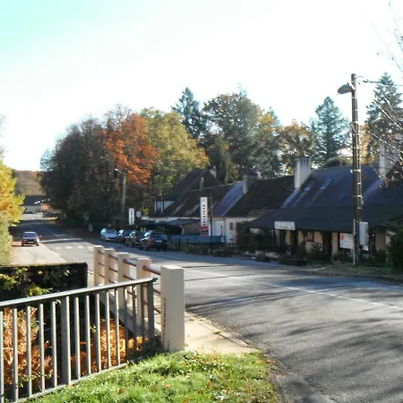 Maison De L'etang